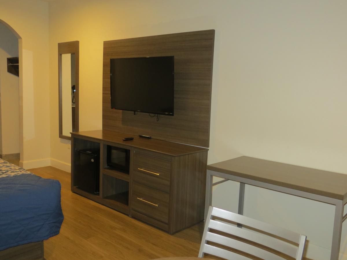 Palace Inn Richey Road Хьюстон Экстерьер фото